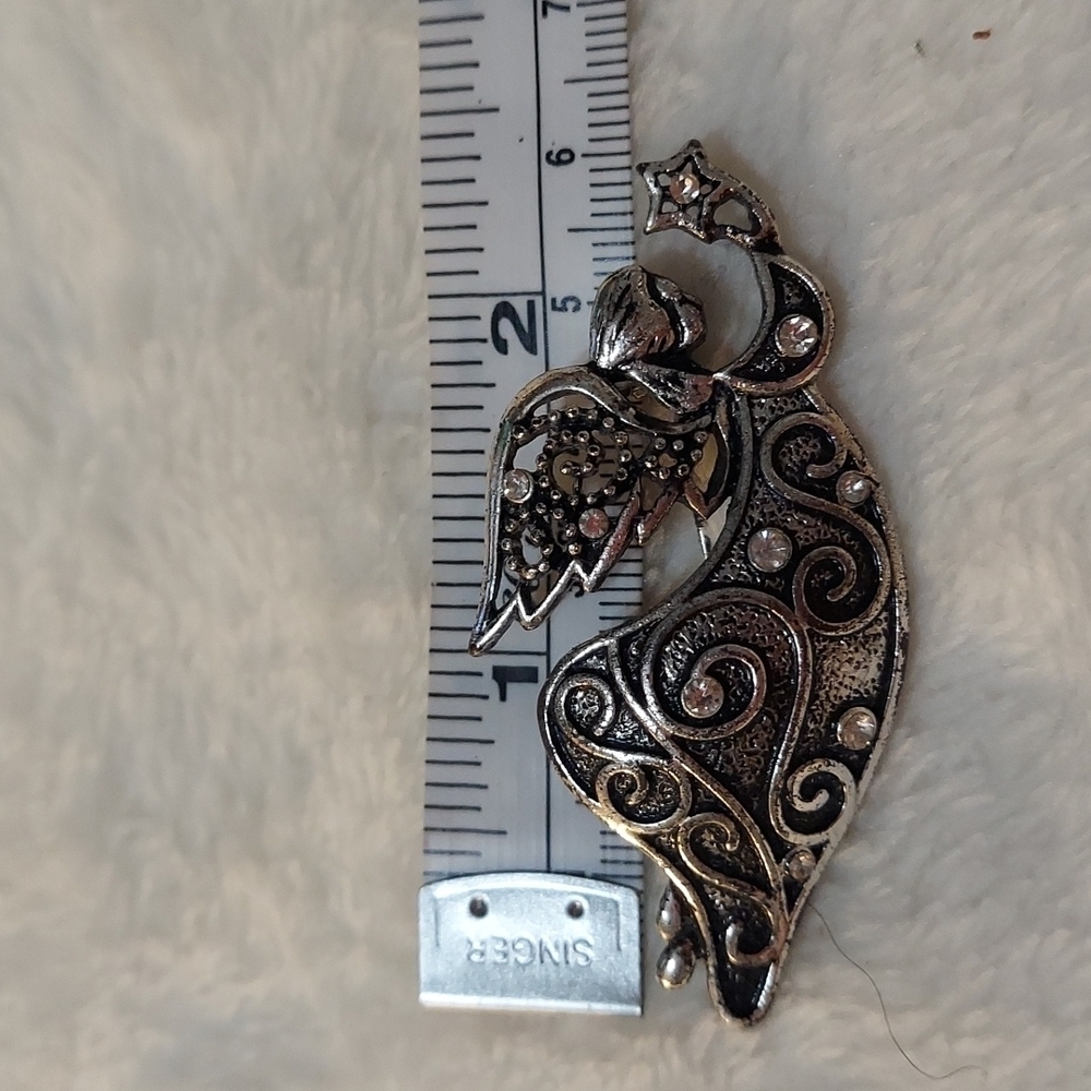 Angel Brooch with Rhinestones - Picture 3 of 4